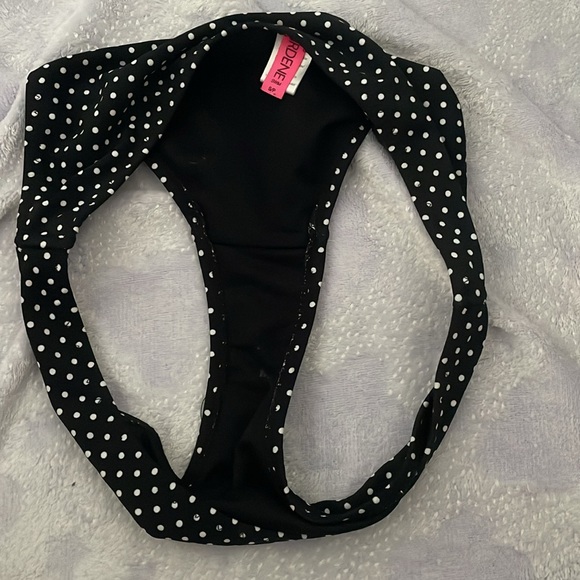 Polkadot bathing suit, bottoms - Picture 4 of 4